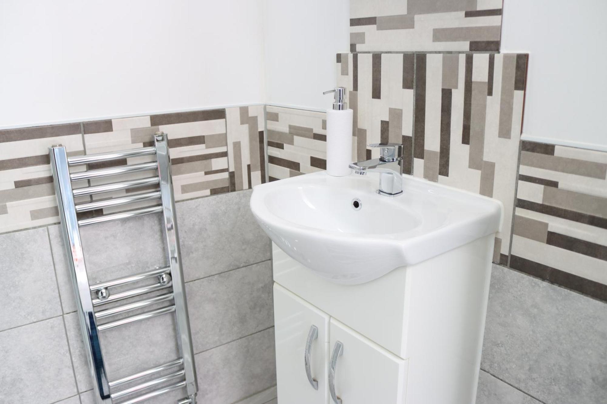 Cosy Studio With Kitchenette And Private Bathroom - 15Mins To Central London! Buitenkant foto